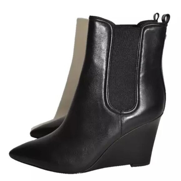 $550 VERONICA BEARD Pointed Toe Wedge Iluska Bootie BLACK LEATHER 8 (MF11) - Picture 4 of 7